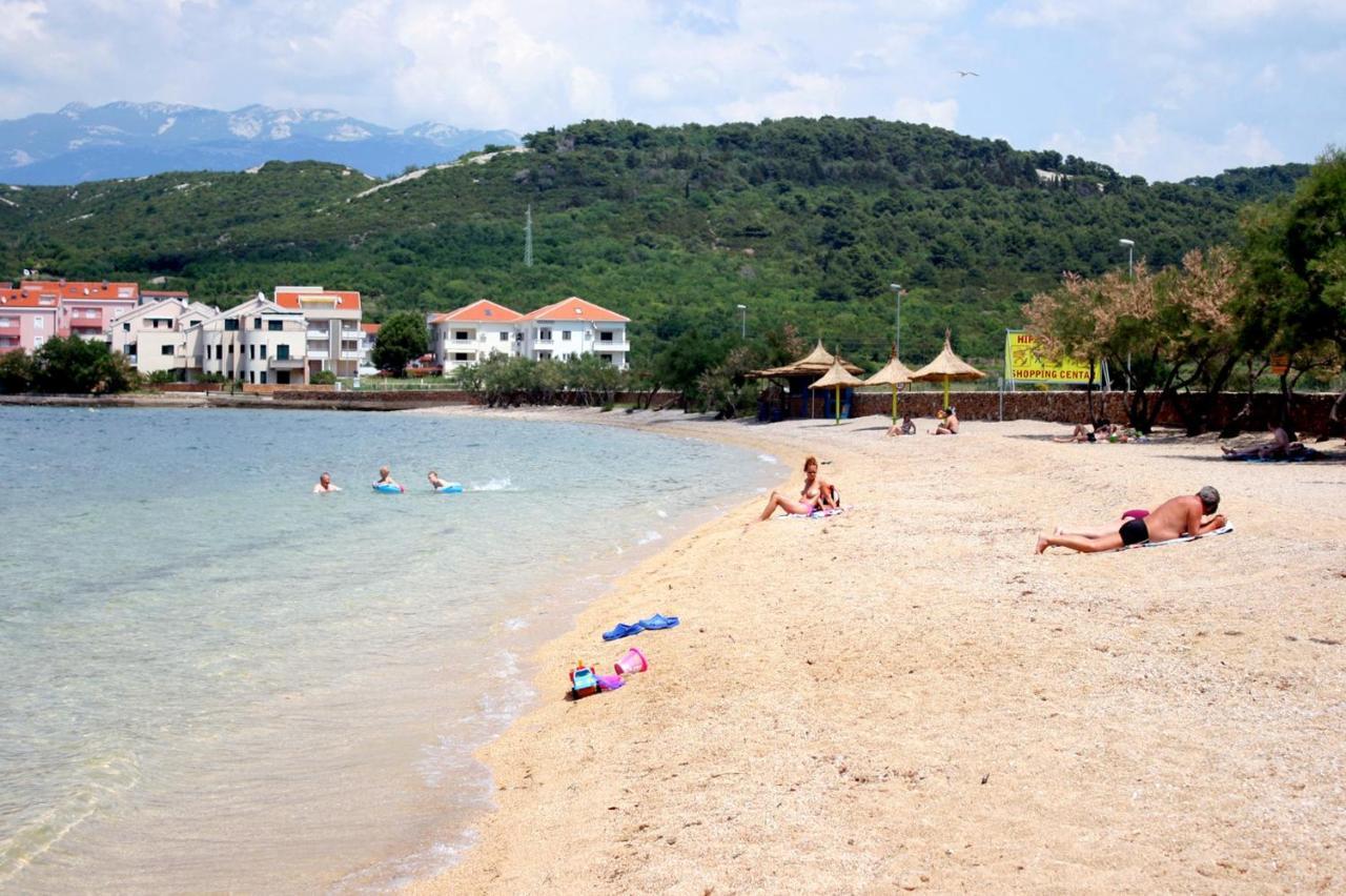 Apartments By The Sea Stara Novalja, Pag - 6340 מראה חיצוני תמונה